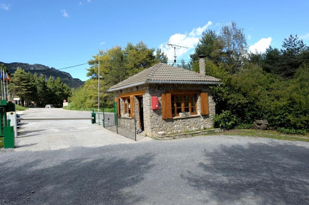Camping Fontfreda Castellar del Riu Eksteriør billede